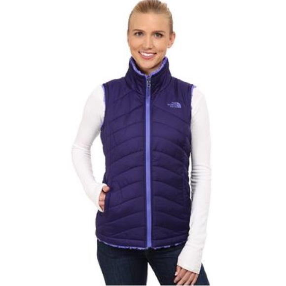 The North Face Reversible Mossbud Swirl Vest - Picture 2 of 5